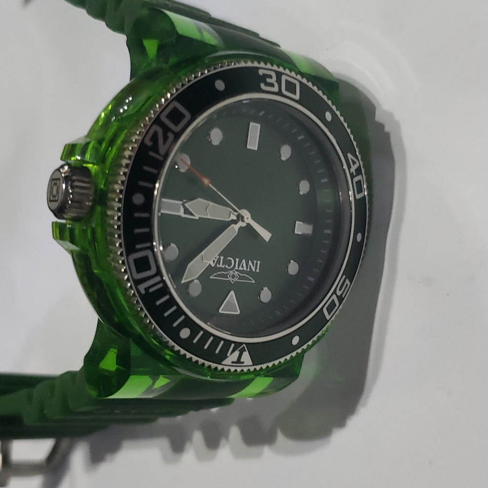 Invicta Grand Pro Diver Quarts Green Silicone watch model 32332